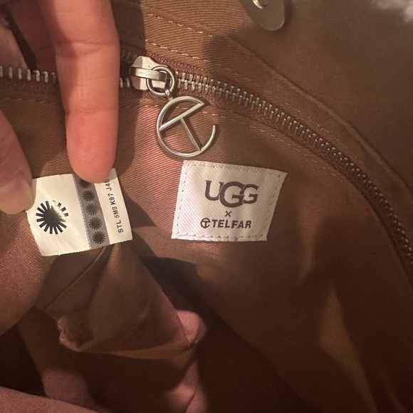 Ugg X Telfar large shopper in chestnut - Picture 9 of 13